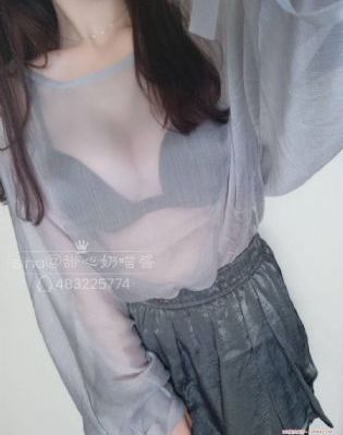 韩国肚脐