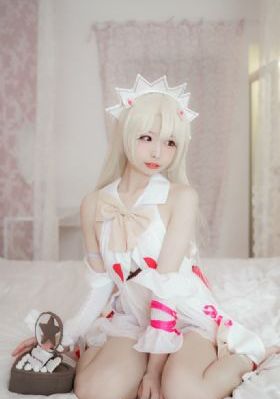 小唯西川